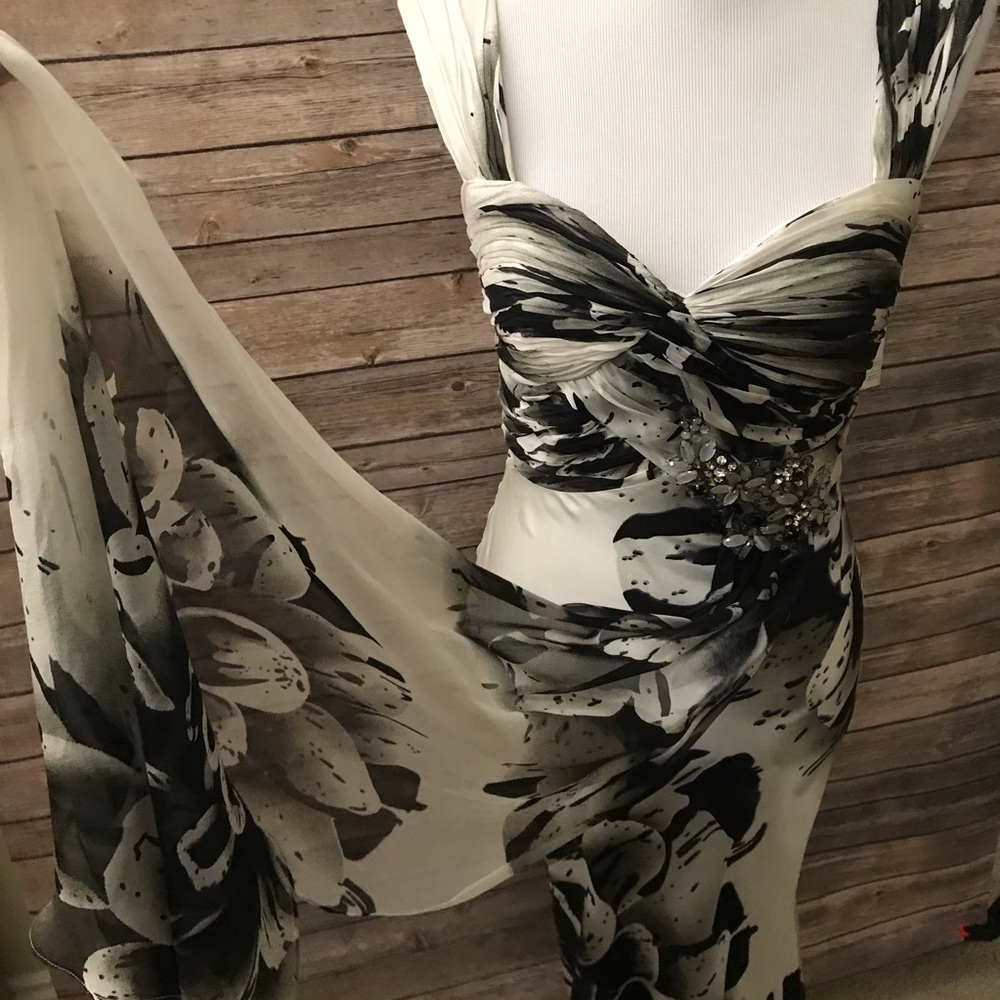 FINAL CALL! Janique by Kourosh Goddess Gown